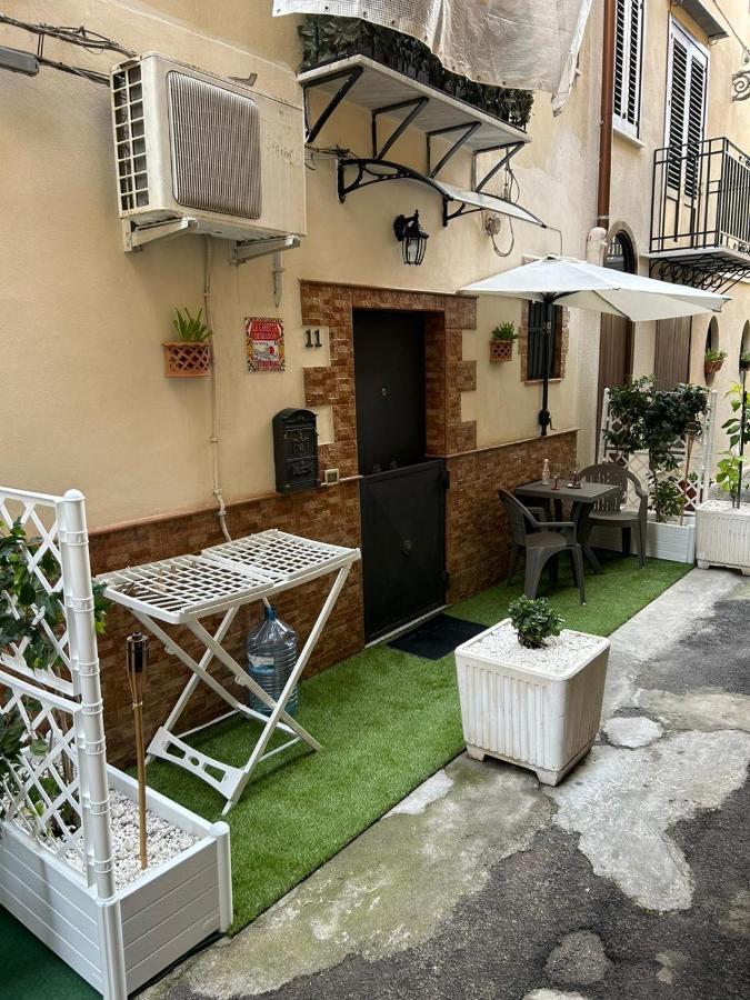 La Casetta Di Sharon Palermo Exterior foto